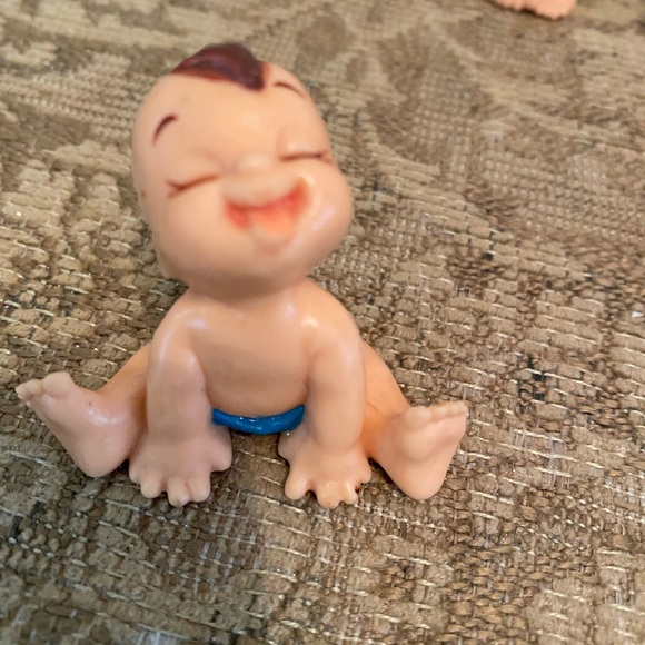 7 Vintage Magic Diaper Baby PVC. - Picture 9 of 10